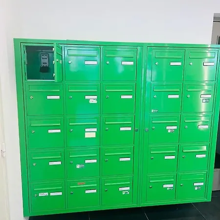 Harmonieux/bezannes/pkg Prive Διαμέρισμα *