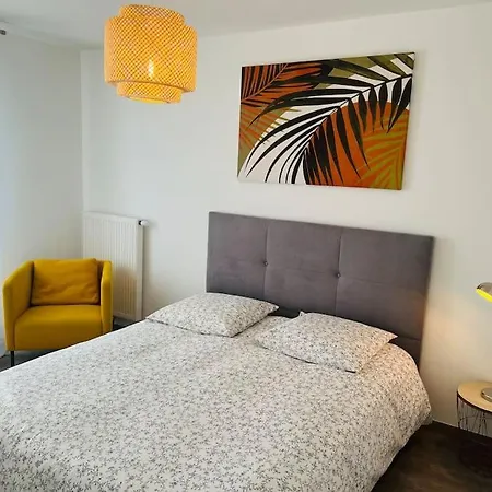 Apartment Harmonieux/bezannes/pkg Prive
