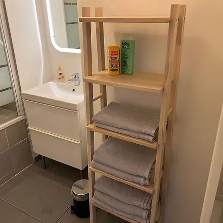 Διαμέρισμα Harmonieux/bezannes/pkg Prive *