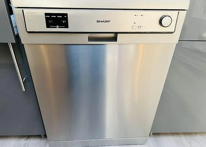 Harmonieux/bezannes/pkg Prive Apartment