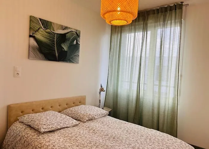 Harmonieux/bezannes/pkg Prive Apartment *